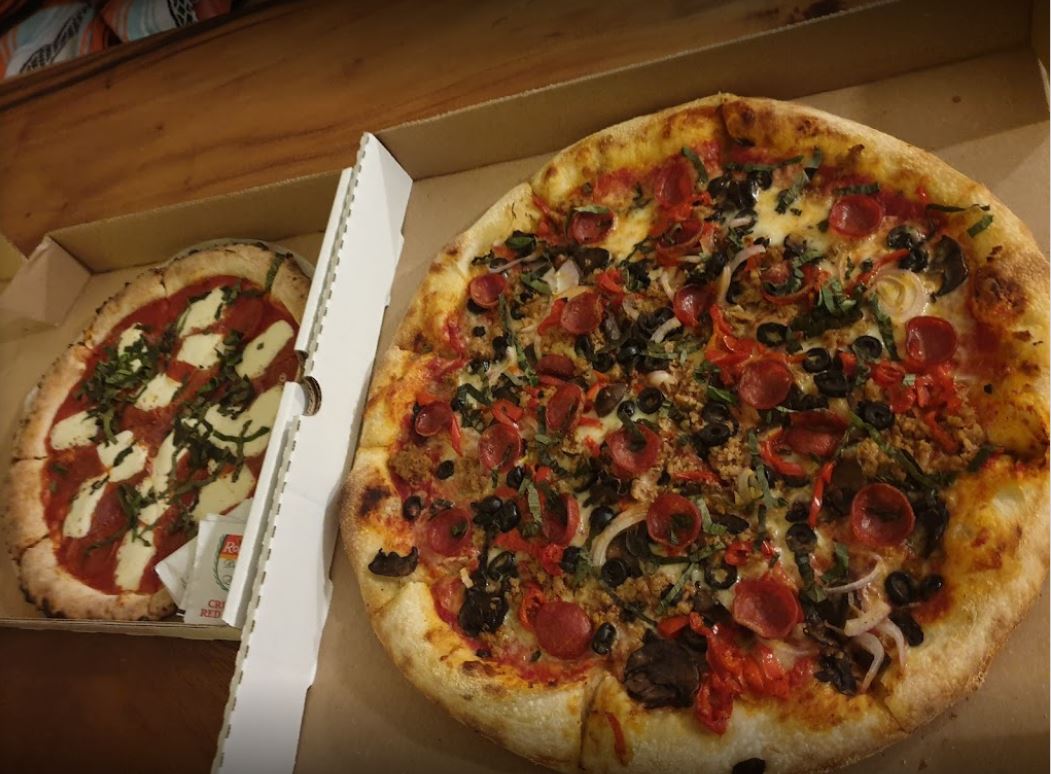 Pizaro's Pizza Napoletana I Houston
