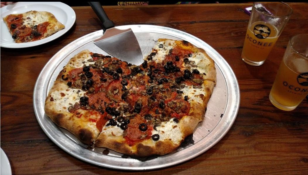 Cerrone's Brick Oven Pizzeria - Pizza Restaurant | Pizza Columbus