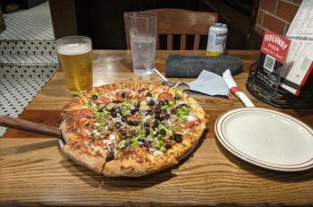 Hideaway Pizza Yukon<