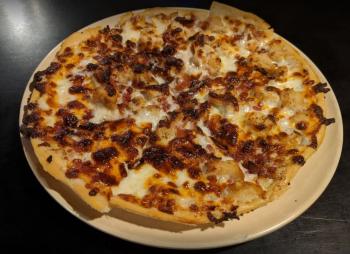 Jim's Razorback Pizza