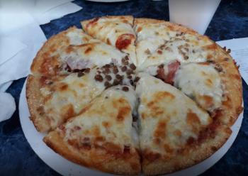 Mata’s Greek Pizza & Grinders Anniston<