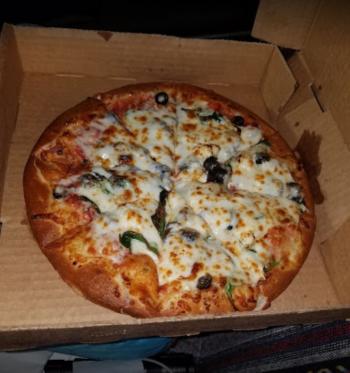 B & B Pizza