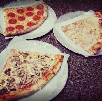 Vinny's N.Y. Pizza & Grill - Duluth